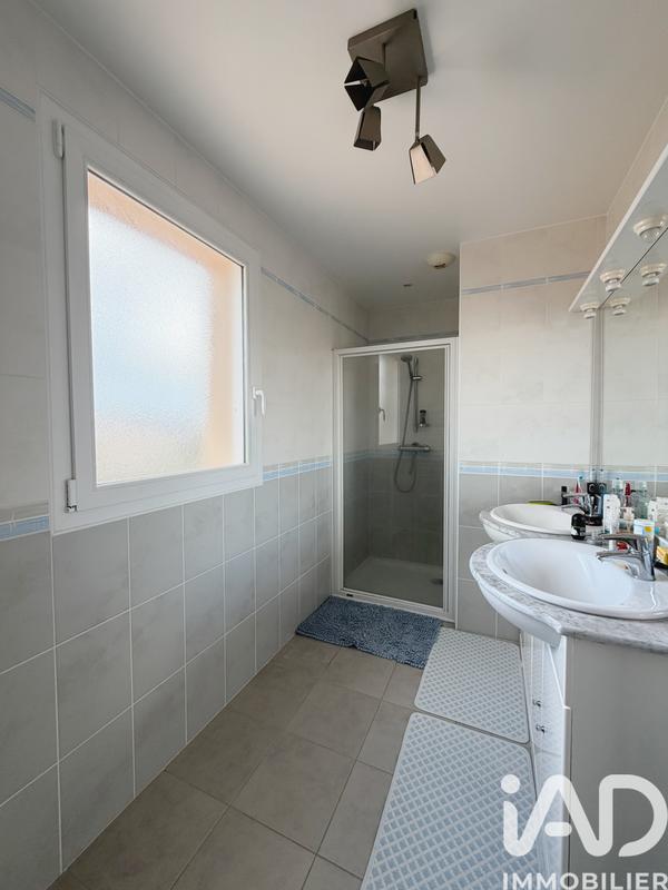 Maison - 174 m² - 7 pièces