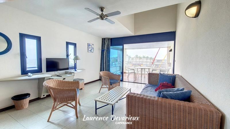 Immeuble - 1 130 m² - 22 pièces