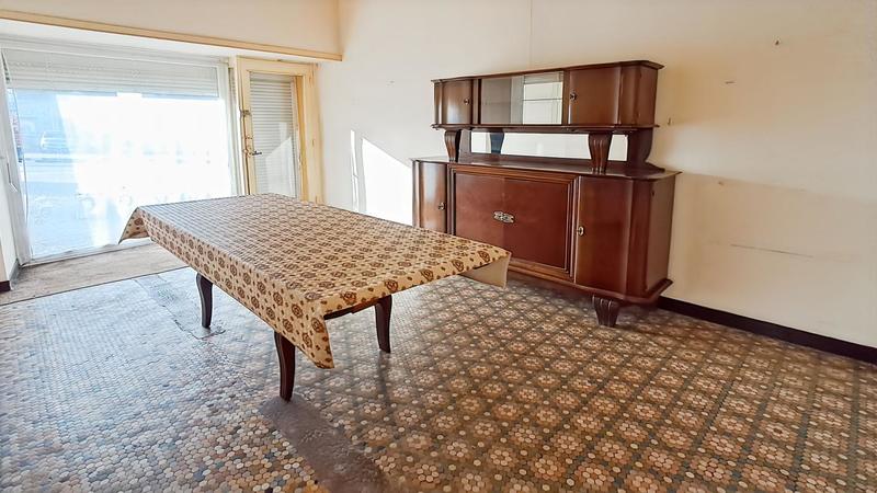 Maison - 200 m² - 8 pièces