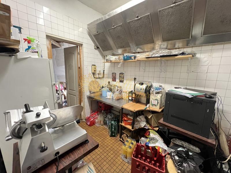 Local commercial - 180 m²