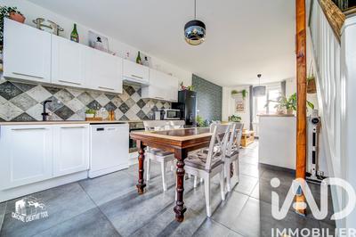 Maison - 82 m² - 4 pièces
