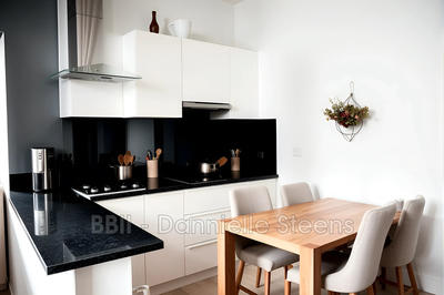 Appartement - 198 m² - 12 pièces