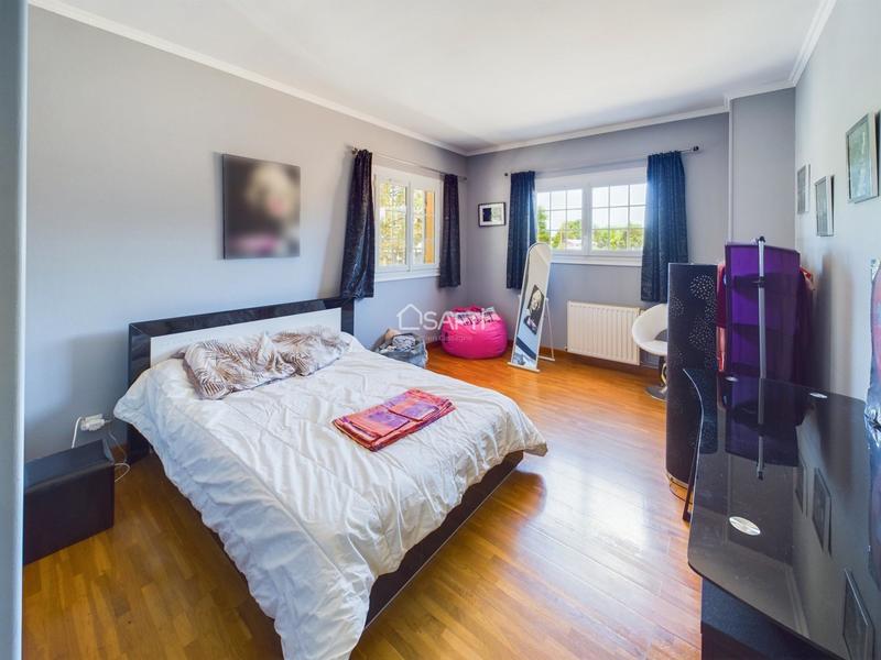 Maison - 172 m² - 5 pièces