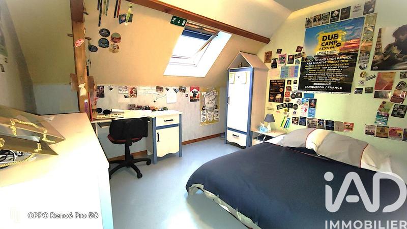 Maison - 90 m² - 5 pièces