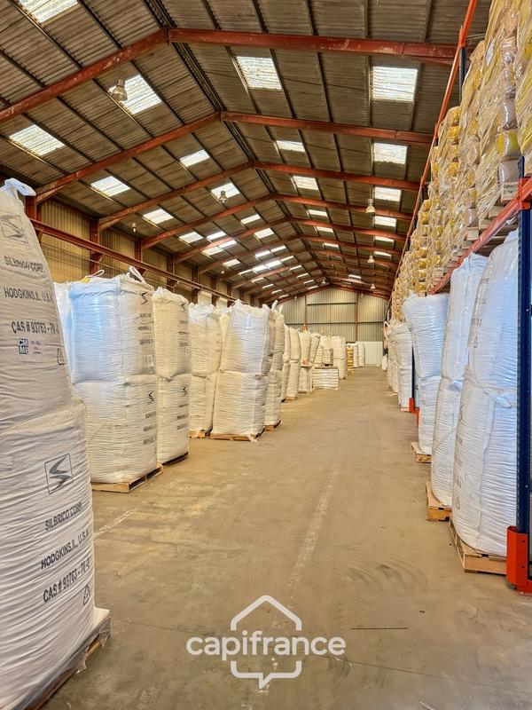 Bureau - 2 500 m² - 2 pièces