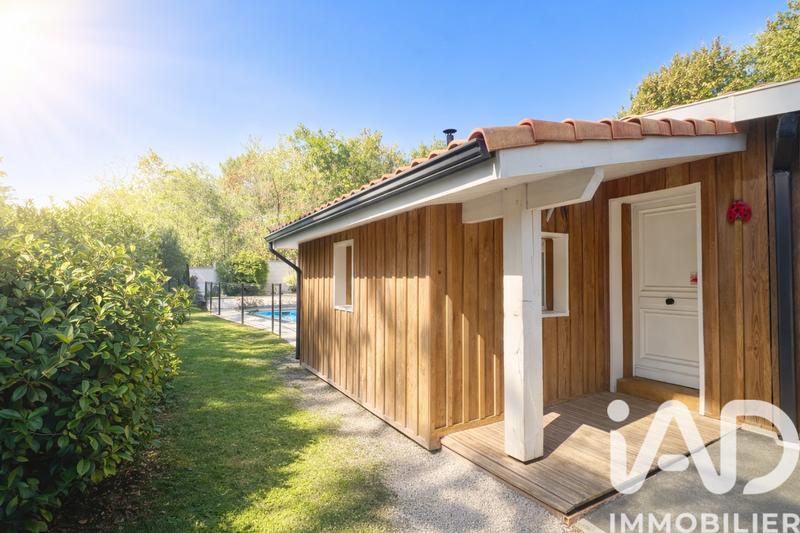 Maison - 98 m² - 4 pièces