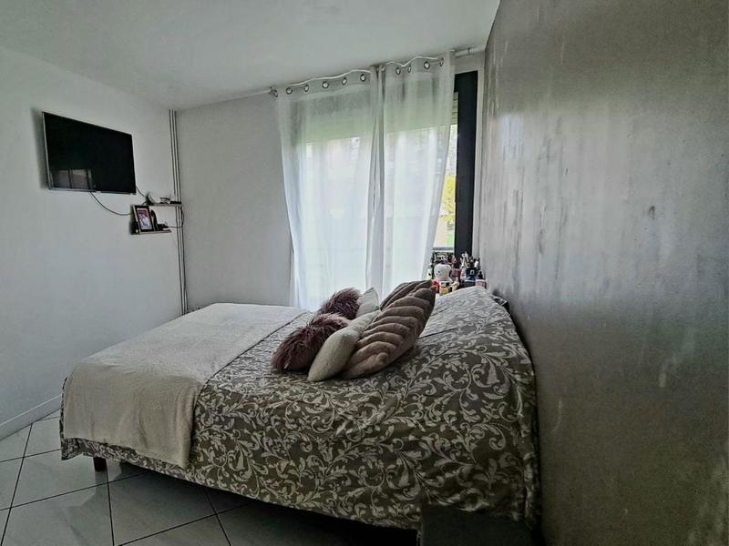 Appartement - 99 m² - 6 pièces