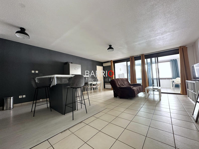 Appartement - 75 m² - 3 pièces