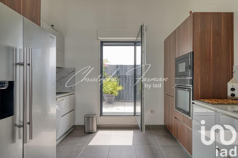 Duplex - 138 m² - 6 pièces