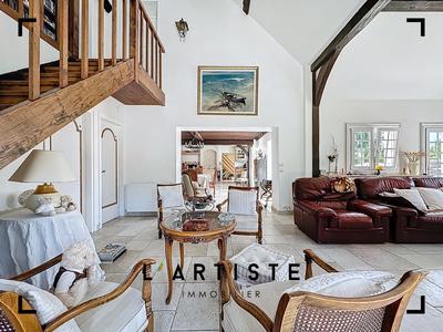 Maison - 155 m² - 6 pièces