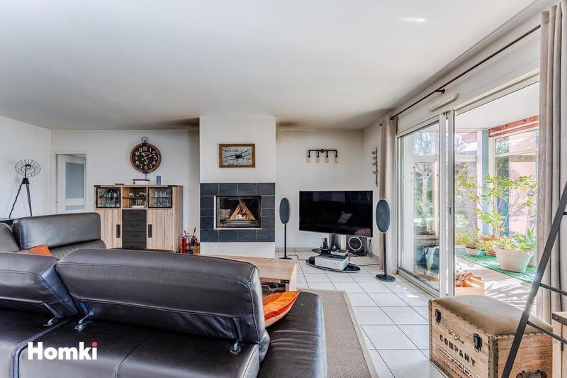 Propriété - 138 m² - 5 pièces