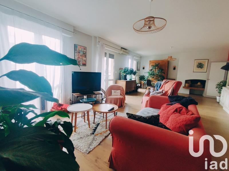 Appartement - 128 m² - 6 pièces