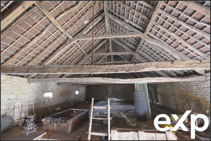 Maison - 140 m² - 1 pièce