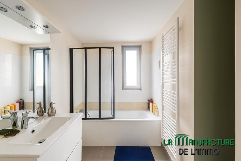 Maison - 91 m² - 4 pièces