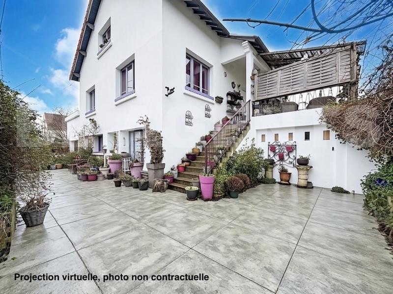 Maison - 190 m² - 8 pièces