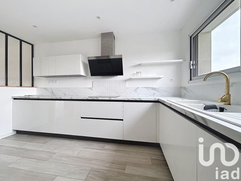 Maison - 140 m² - 6 pièces