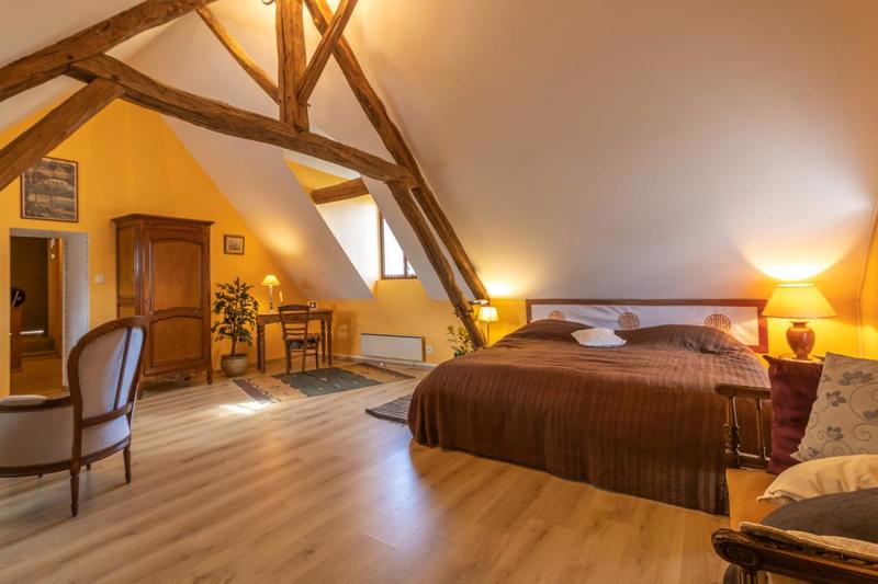 Maison - 161 m² - 8 pièces