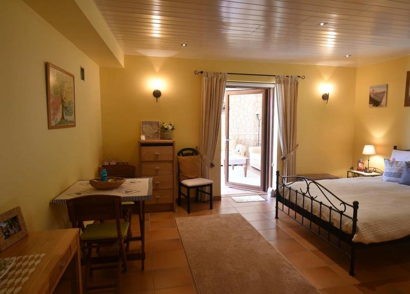 Maison - 600 m² - 10 pièces