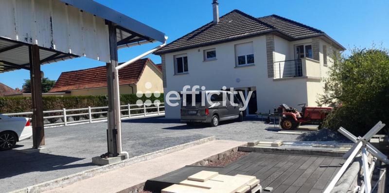 Maison - 195 m² - 7 pièces