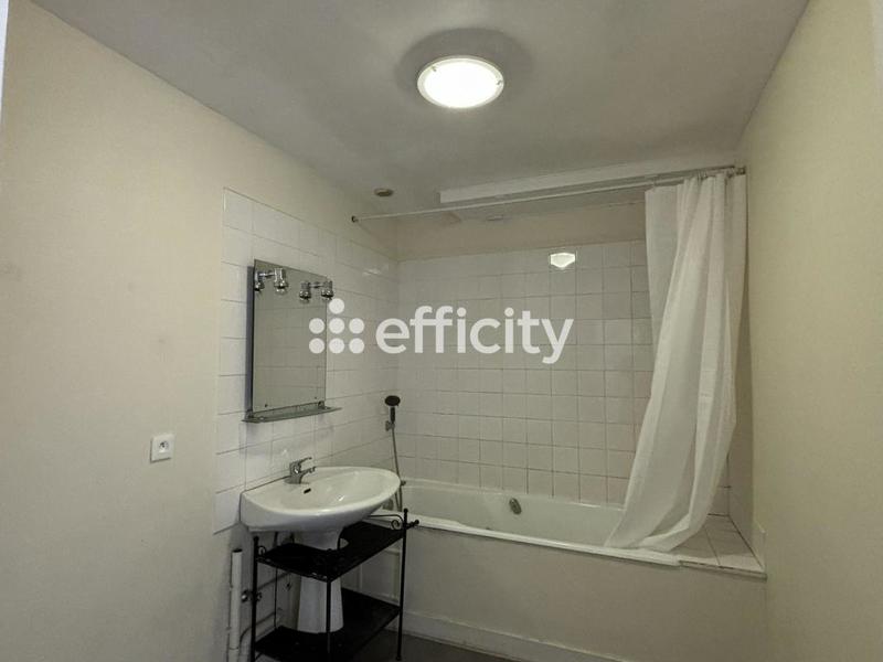 Maison - 87 m² - 5 pièces