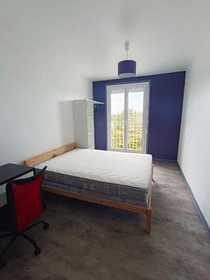 Appartement - 65 m² - 4 pièces