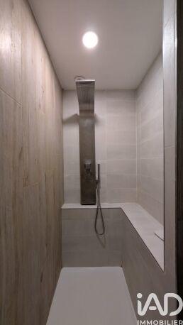 Maison - 200 m² - 7 pièces