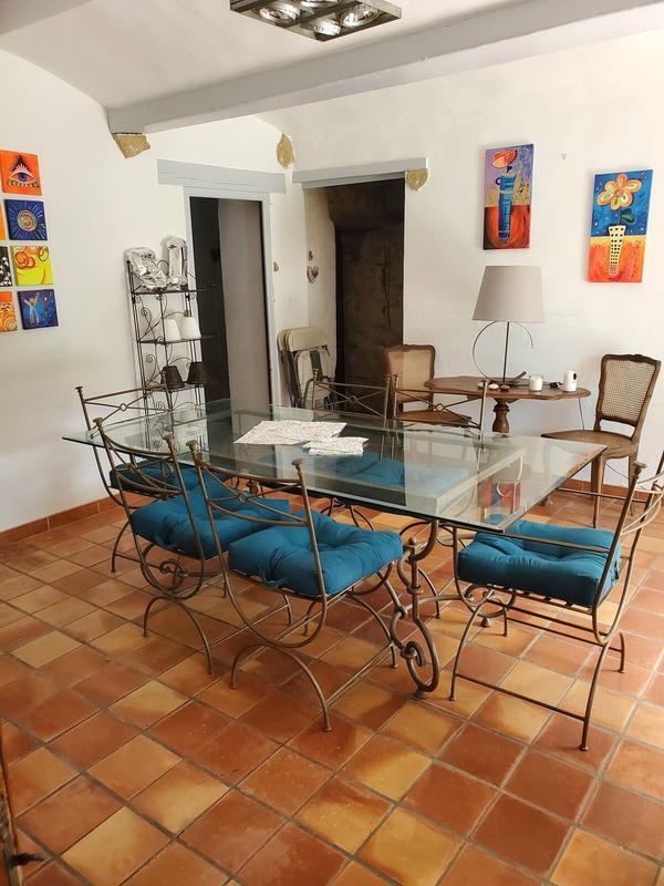 Mas - 131 m² - 5 pièces