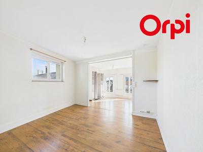 Immeuble - 105 m² - 5 pièces