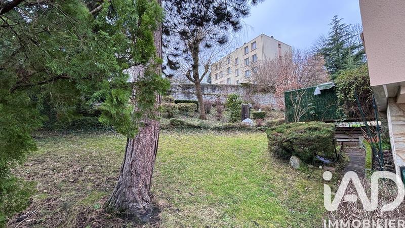 Maison - 101 m² - 5 pièces