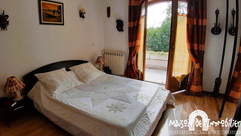 Maison - 161 m² - 6 pièces