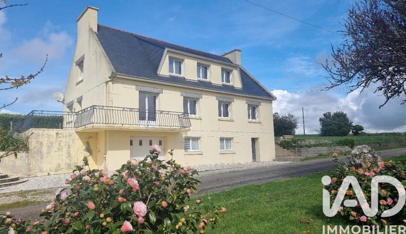 Maison - 191 m² - 10 pièces