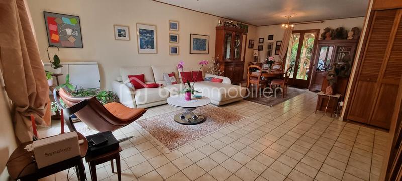 Maison - 104 m² - 5 pièces
