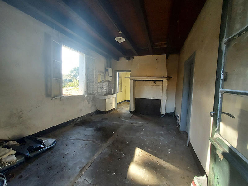 Maison - 335 m² - 4 pièces