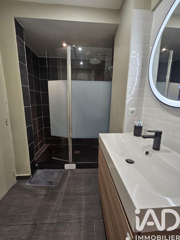 Appartement - 75 m² - 3 pièces