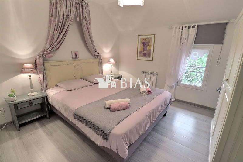 Maison ancienne - 290 m² - 12 pièces