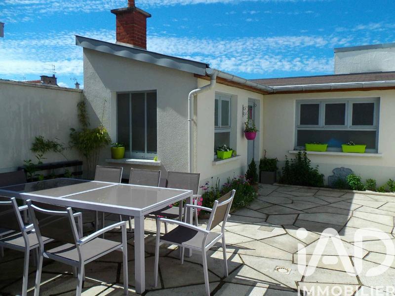 Maison - 133 m² - 6 pièces