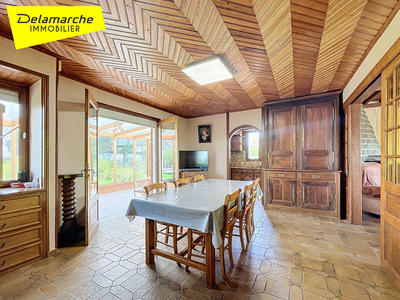 Maison - 204 m² - 8 pièces