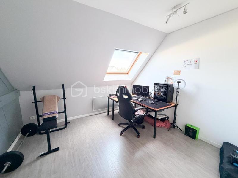 Maison - 166 m² - 7 pièces