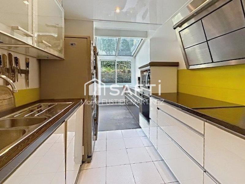 Maison - 110 m² - 6 pièces