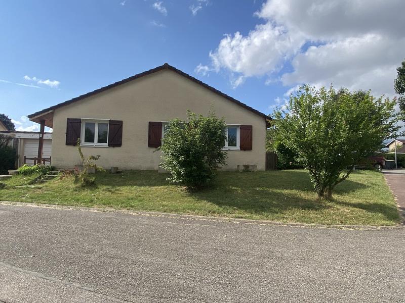 Maison - 110 m² - 5 pièces