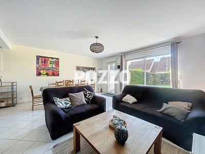 Maison - 92 m² - 5 pièces