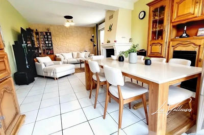 Maison - 105 m² - 5 pièces