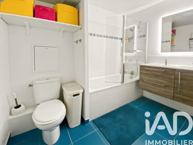 Maison - 99 m² - 5 pièces