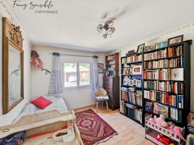 Maison - 102 m² - 4 pièces