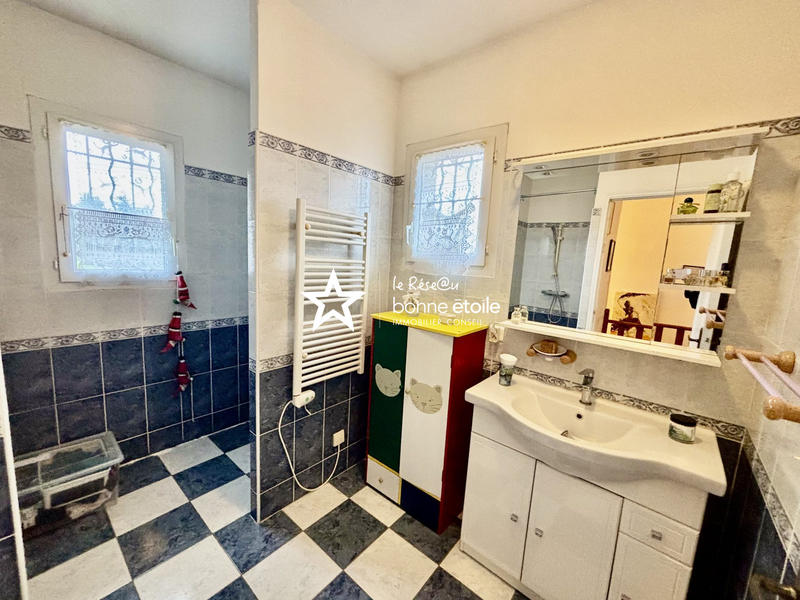 Maison - 175 m² - 5 pièces