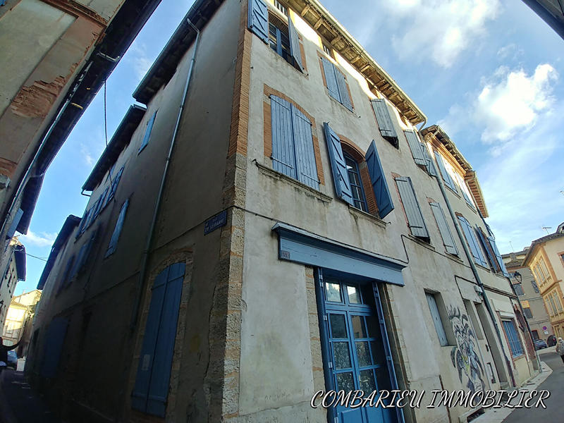 Immeuble - 8 pièces