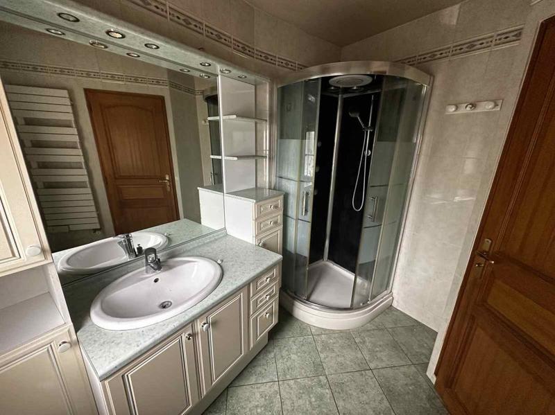 Local commercial - 171 m²