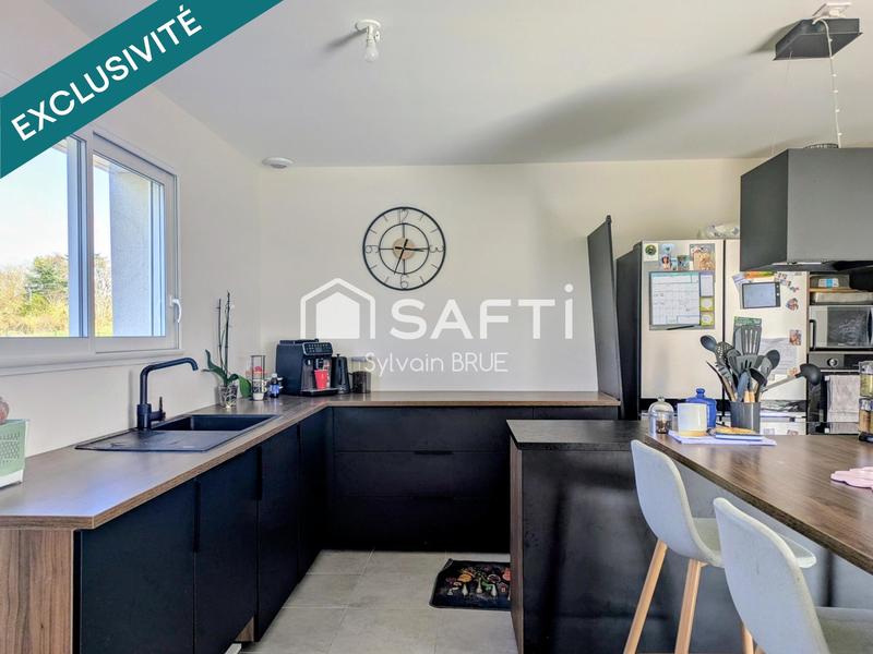 Maison - 120 m² - 5 pièces