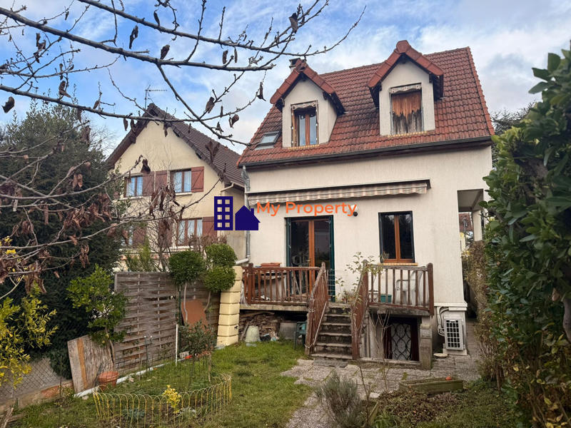 Maison - 103 m² - 5 pièces