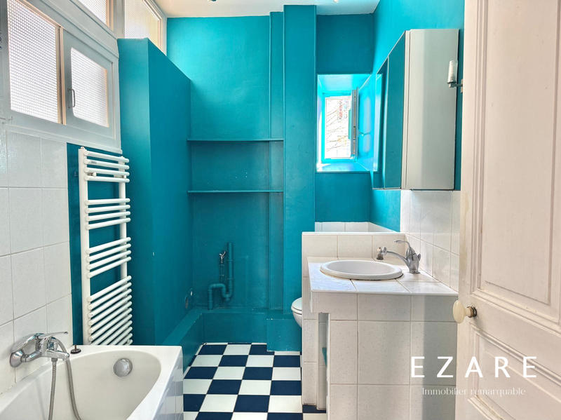 Appartement - 93 m² - 5 pièces